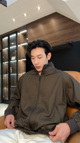 J602SDSA男士秋冬新款痞帅男装老钱风拉链口袋开衫立领卫衣复古外套