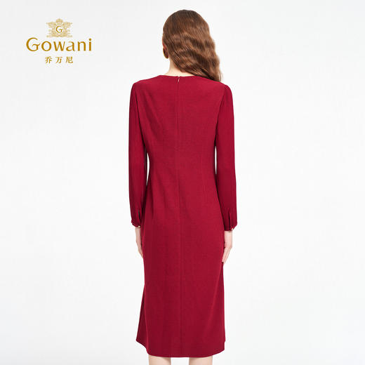 乔万尼2025秋新品高级宴会红装收腰V领连衣裙ED3E311 商品图4