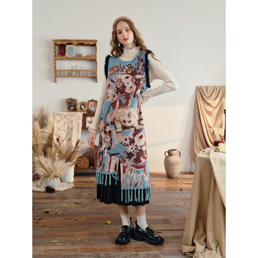 两三事绒绒假日2025冬季新款复古流苏不对称下摆花色毛衣裙连衣裙 商品图3