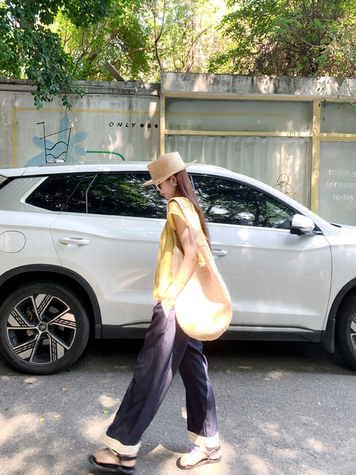 <曾小咸推荐>现货秒杀！微信超特价！花边拼接休闲九分裤 日常169.99 立减80 秒杀89.99！ 黄色短袖 日常139.99 立减60 秒杀79.99！ 商品图9