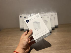 WIWU优品系列氮化镓快充套装  到货原箱原件。JD在售价格169。