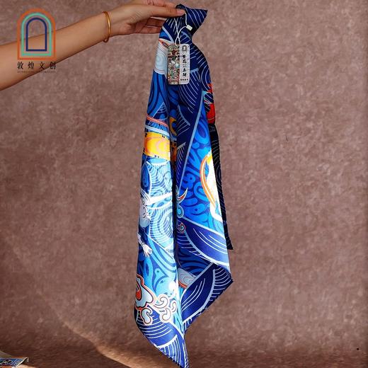 敦煌文创 繁花系列艺术丝巾（飞天） 商品图2