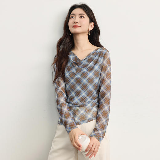 【10/1新品】熙世界网纱复古格纹T恤长袖女秋季小众设计捏褶收腰荡领打底上衣 商品图3
