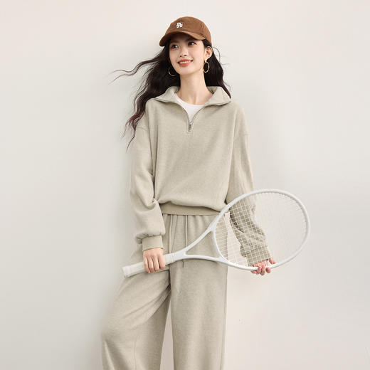 【10/1新品】熙世界休闲运动保暖卫衣套装秋冬女装时尚半拉链上衣阔腿裤两件套 商品图4
