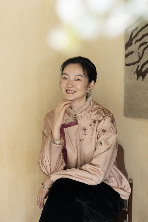 牧衣游原创 丝棉手工刺绣棉衣女蓬松保暖复古民族风百搭棉服 半里 商品图5