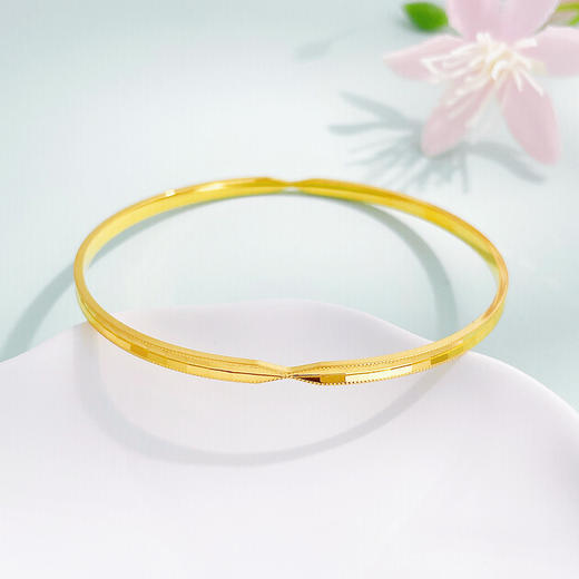 【限时克减150元】足金999 【精品】5G黄金空心固口几何X形手镯（面宽约2.5-2.9mm）(AU5GSZ00018),(预售产品下单后不退款不退货不换货不补差价) 商品图0
