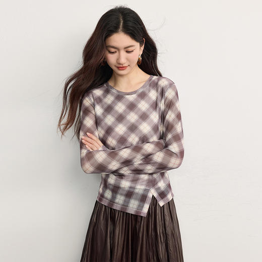 【10/1新品】熙世界可露丽风格纹T恤女长袖秋季设计感不规则收腰网纱打底上衣 商品图2