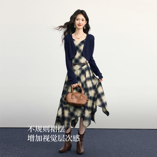 【10/1新品】熙世界复古老钱风针织开衫格纹吊带连衣裙两件套装女2025秋季新款 商品图2