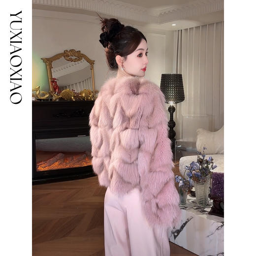 余潇潇【巴黎情调】轻奢时尚100狐狸毛拼接立体层次感V领皮草外套 商品图3