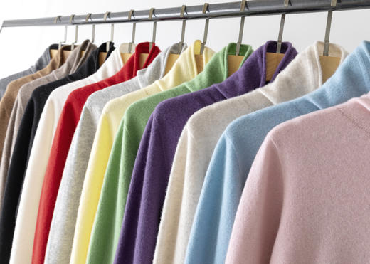 【高品质私服】【无缝羊绒混纺高领卷边长袖】做工精致，纹路特别细腻，休闲又日常，上班上学穿都合适YS5803-CC 商品图2