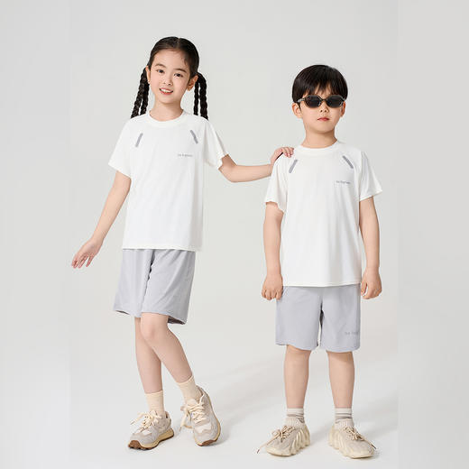  任选2套【轻梵 男女童冰丝速干套装】冰肤网眼透气 凉感速干 丝滑垂顺弹性大 高弹不紧绷 ZXT 商品图0