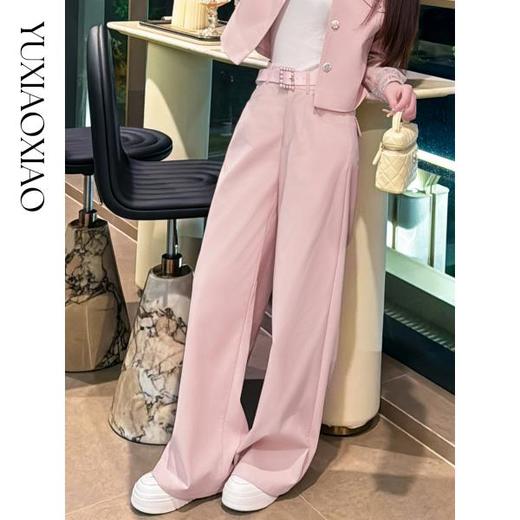 余潇潇【甜心工坊】珠片刺绣皮质翻领长款风衣&短款外套&宽松直筒裤 商品图4