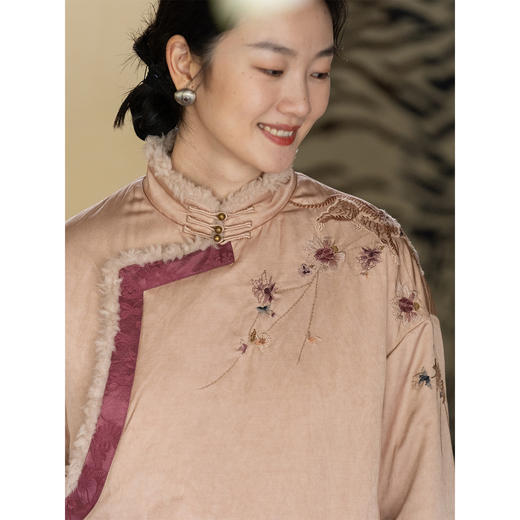 牧衣游原创 丝棉手工刺绣棉衣女蓬松保暖复古民族风百搭棉服 半里 商品图1