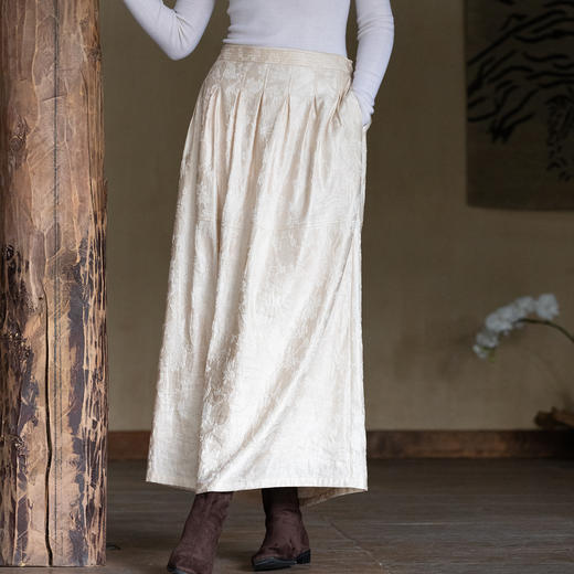 牧衣游原创 芍药提花半裙秋新款柔软轻盈宽松百搭A字半身裙 蜜尔 商品图0