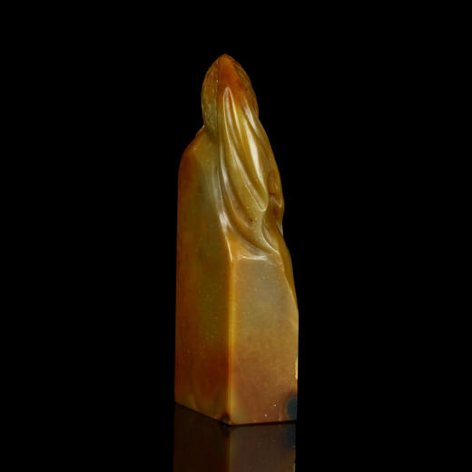 孤品2025005：手工精雕青田龙蛋石鱼钮扁章2.6*1.5*7cm 商品图3