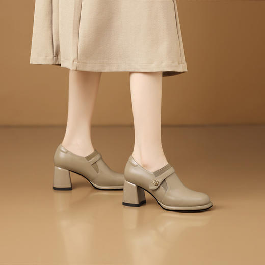 【预售5天】法式真皮圆头粗跟高跟鞋女春秋新款舒适百搭单鞋防水台小皮鞋HY&H3730 商品图4