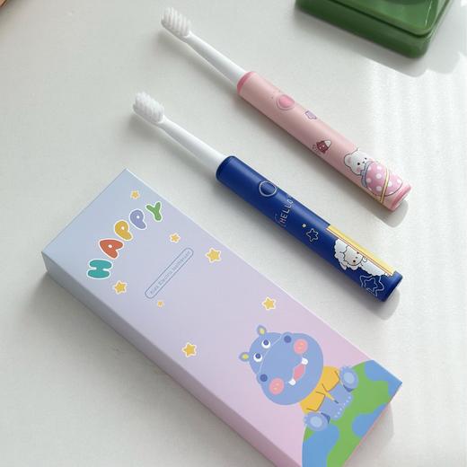 “全家人的口腔护理管家”【NEMASU 轻奢流光电动牙刷】IPX7级防水 100天持久续航 30秒换区提醒 高频震动 清洗到位 三种模式切换  软毛磨圆刷头 商品图2