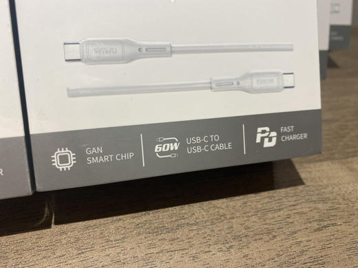 WIWU优品系列氮化镓快充套装  到货原箱原件。JD在售价格169。 商品图13