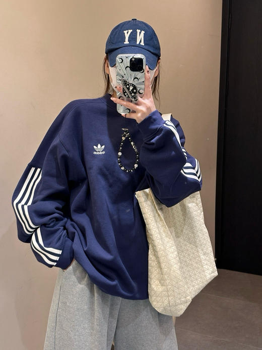 原版Adi 𝐥𝐨𝐜𝐤 𝐮𝐩 𝐜𝐫𝐞𝐰男女款卫衣来啦 商品图7