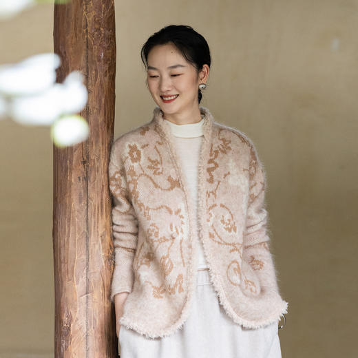 牧衣游原创 提花双色织毛织外套冬软糯轻盈蓬松保暖百搭开衫 言沐 商品图0