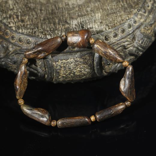 BC.OF9.26-6   东马沉水(随行) ，10mm，10.38g 商品图0