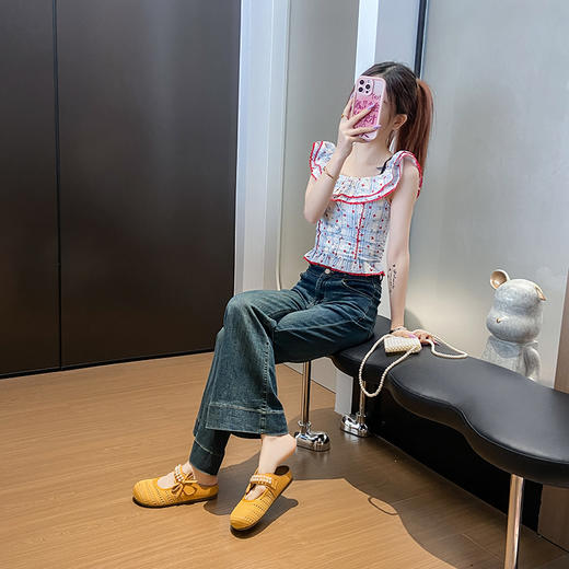 【特妮娜 小香风飞织勃肯鞋】珍珠链条装饰 复刻香NAI儿高级感 轻松穿出小香风氛围感 鞋面镂空网眼设计 吸湿速干内里 夏日告别黏腻感 L# 商品图13