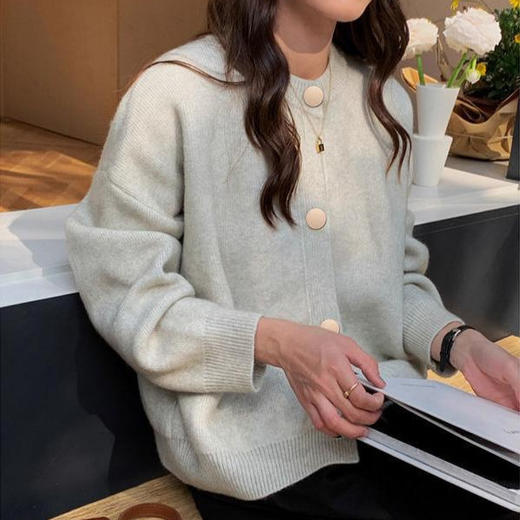 【天然纱线！柔肤透气】温柔松弛感针织开衫女早春装秋冬季复古纽扣上衣宽松外套毛衣。ha 商品图2