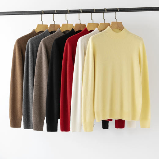 【高品质私服】【无缝羊绒混纺半高领光板长袖】如同轻抚云朵般的细腻与顺滑，贴身穿着时能给予肌肤最温柔的呵护，做工精致，纹路特别细腻，休闲又日常，上班上学穿都合适YS5802-CC 商品图4