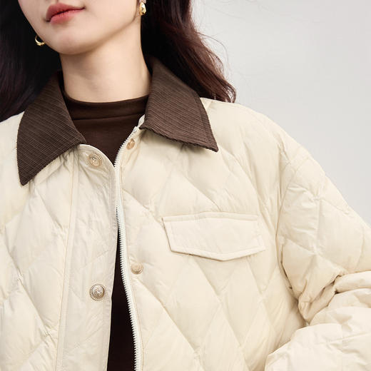 【10/1新品】熙世界巴恩风菱格羽绒服女轻薄秋冬款保暖撞色翻领90%白鸭绒外套 商品图4