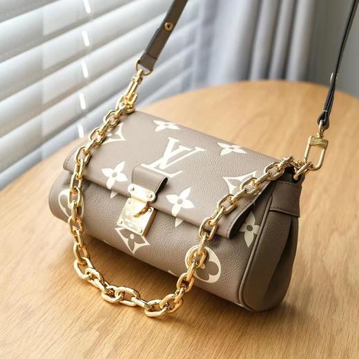 原厂皮Favorite手袋，秒变腋下、手包！BLJ（CB） 商品图0