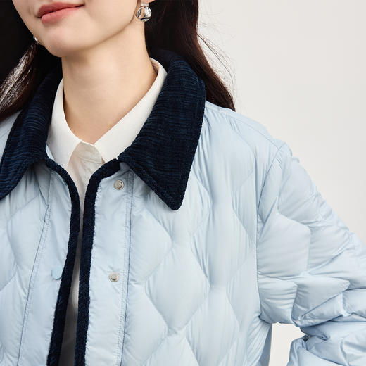 【年货节】熙世界轻薄白鸭绒菱格羽绒服女短款2025秋冬新款保暖撞色翻领外套 商品图3