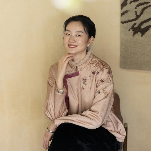牧衣游原创 丝棉手工刺绣棉衣女蓬松保暖复古民族风百搭棉服 半里 商品图0