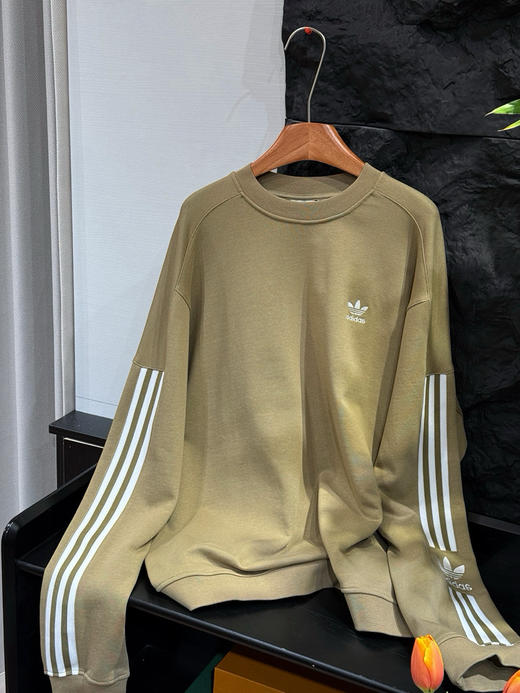 原版Adi 𝐥𝐨𝐜𝐤 𝐮𝐩 𝐜𝐫𝐞𝐰男女款卫衣来啦 商品图12