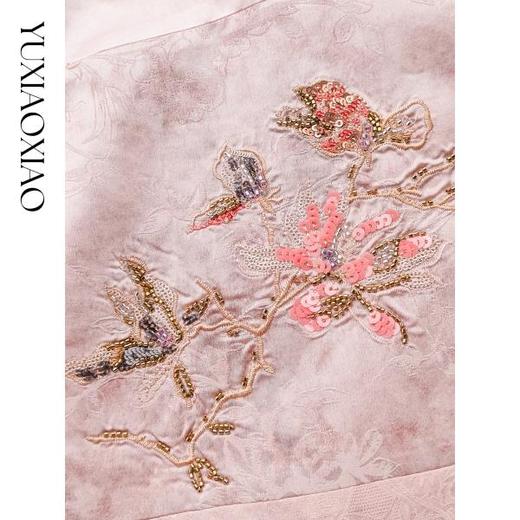 余潇潇【琼华赋】精致提花醋酸拼接珠片刺绣水貂袖口圆领国风外套 商品图2