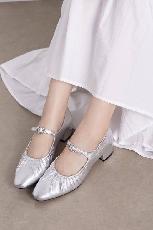 逸红颜小集市#纯手工捏褶皮鞋「重工玛丽鞋」进口小羊皮+头层小牛皮，轻奢手工高定，法式小方头，光脚穿都舒服 商品图14