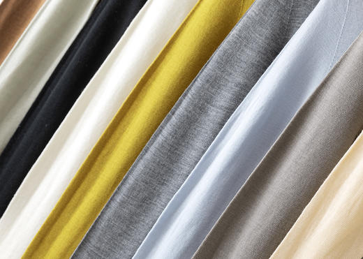 【高品质私服】【扬子精纺羊毛无缝一体圆领长袖】细腻的纱线使得非常亲肤柔软，做工精致，纹路特别细腻，休闲又日常，上班上学穿都合适YS8026-CC 商品图3