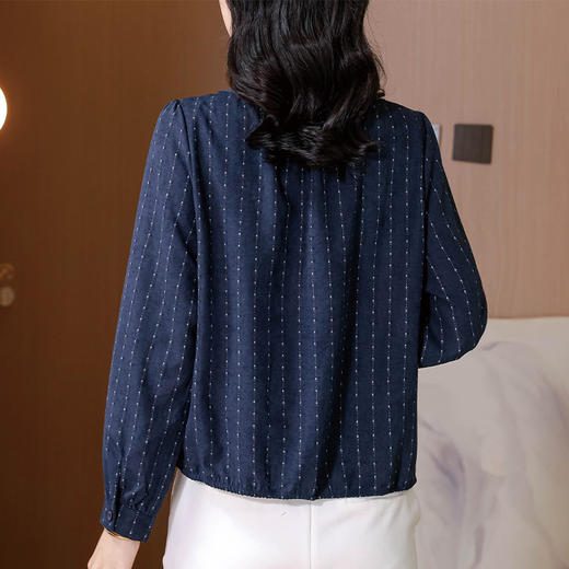 KQL A83N3190时尚圆领长袖衬衫洋气木耳边宽松显瘦上衣 商品图3