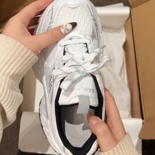 【赵露思同款】老爹鞋女2025年秋季新款厚底增高超软透气轻便运动鞋。ha 商品图4