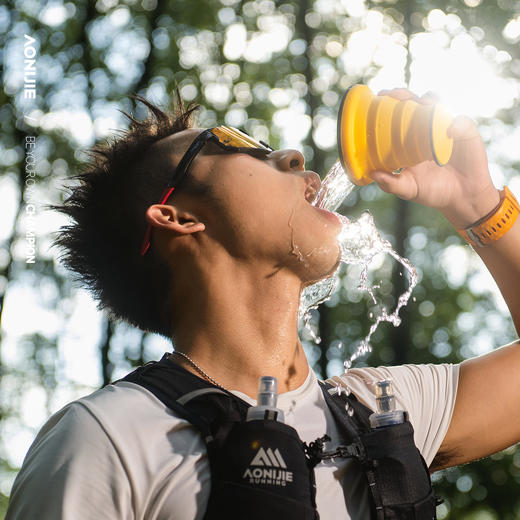 奥尼捷折叠水杯硅胶便携式运动软水杯户外登山徒步越野装备水壶杯 商品图4