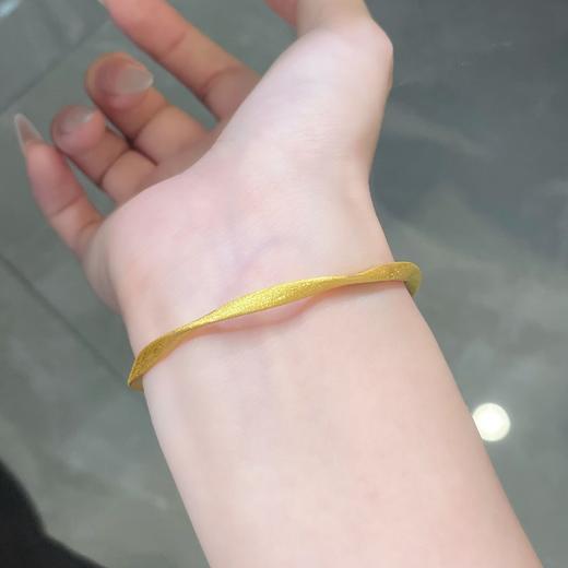 【限时克减150元】足金999 #莫比乌斯 5G黄金实心固口丝绒绸缎莫比乌斯环手镯(AN5GSZ00020),(预售产品下单后不退款不退货不换货不补差价) 商品图2