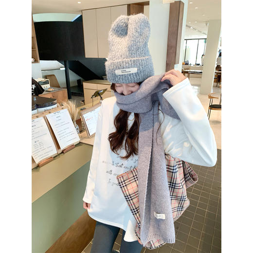 <曾小咸推荐>3.18现货秒杀 ！微信超特价！加绒印花设计长袖T恤 日常119.99 立减50 秒杀69.99！！ 商品图4