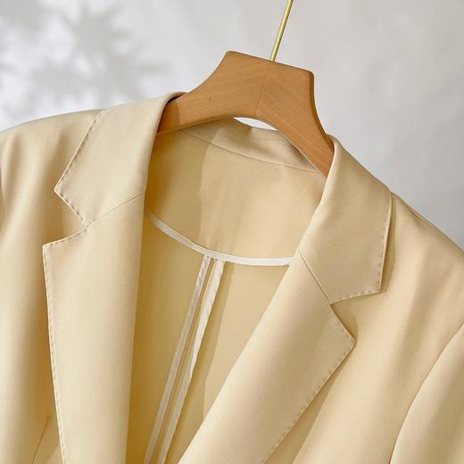 「自」全新升级【铂金会员275/天猫369/差价94】(92857)洛诗琳休闲七分袖西装外套2025秋季高级感通勤百搭外套女 商品图1