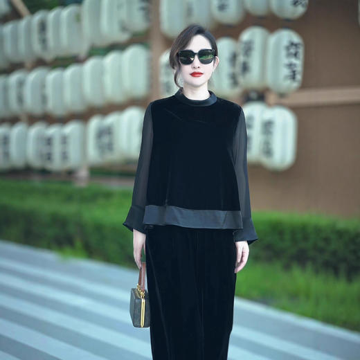 LX 30182妈妈装复古拼色印花上衣裤子套装宽松显瘦两件套 商品图3