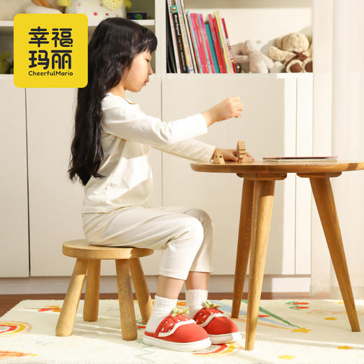 幸福玛丽 亲子款卡通水果棉拖鞋 HF-5622 亲肤鞋面搭配可爱卡通图案，让孩子爱不释“脚”；鞋床贴合足弓，柔软有弹性，跑跳不累脚 商品图13