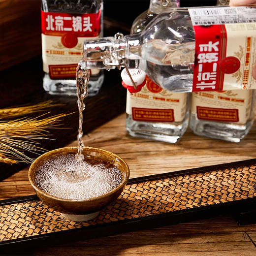 永丰北京二锅头小方瓶42度白酒 500ml 商品图4