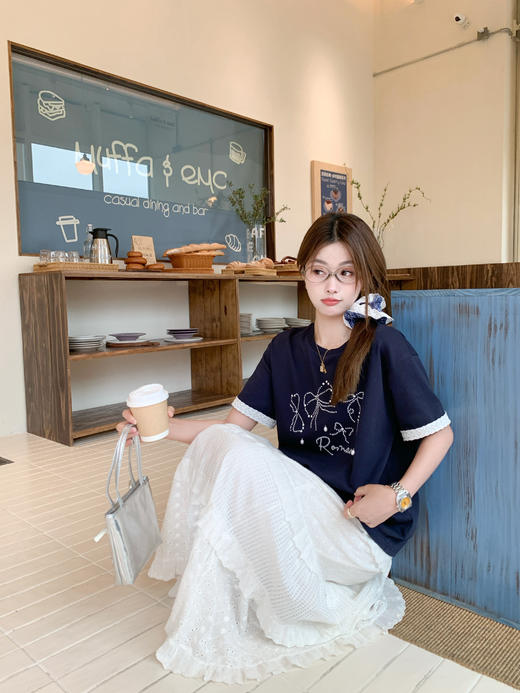 <曾小咸推荐>现货秒杀！微信超特价！蓝色蕾丝边拼接袖口圆领宽松短袖T恤 日常129.99 立减60 秒杀69.99！ 商品图8