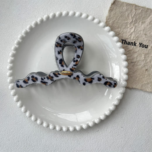 马海毛豹纹抓夹-纪念日百货门店同款165544217 商品图3