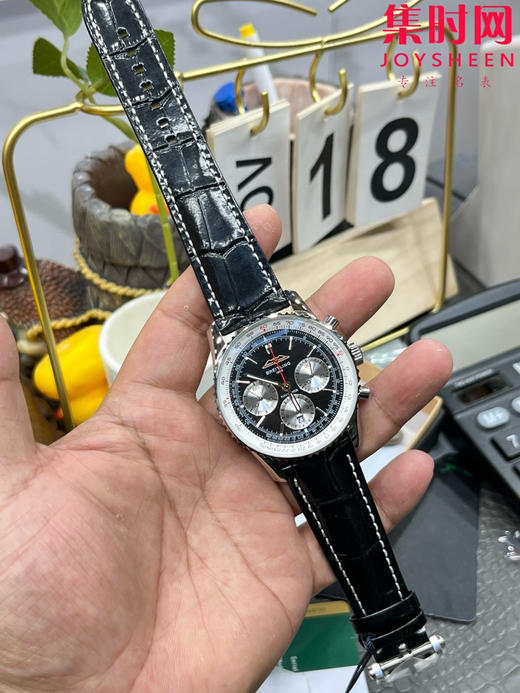 百年灵BLS新款航空计时系列 70周年特别版 航空计时透底 B01计时男士腕表 商品图8