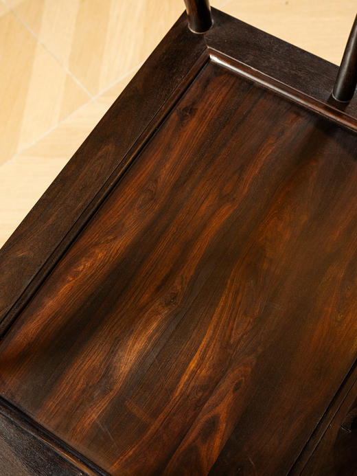 二十世纪	紫檀螭龙纹圈椅成套（两椅一几） 商品图4