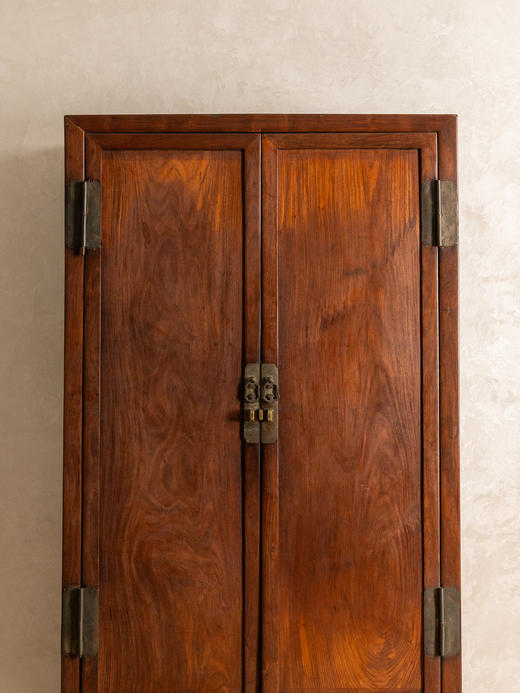 清中期	红木硬挤门一封书式方角柜 商品图3